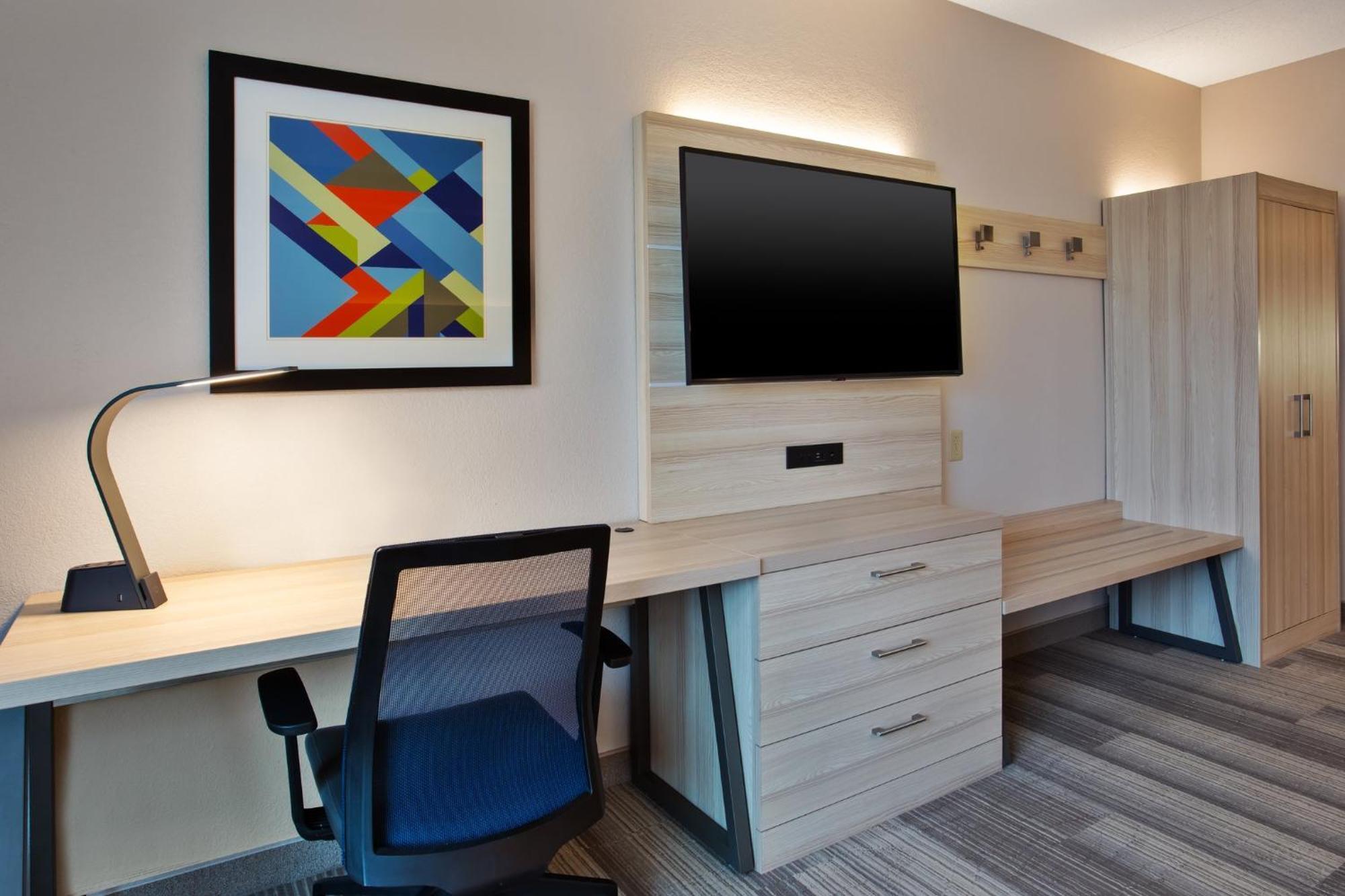 Holiday Inn Express Hotel & Suites Rochester Webster By Ihg Екстериор снимка
