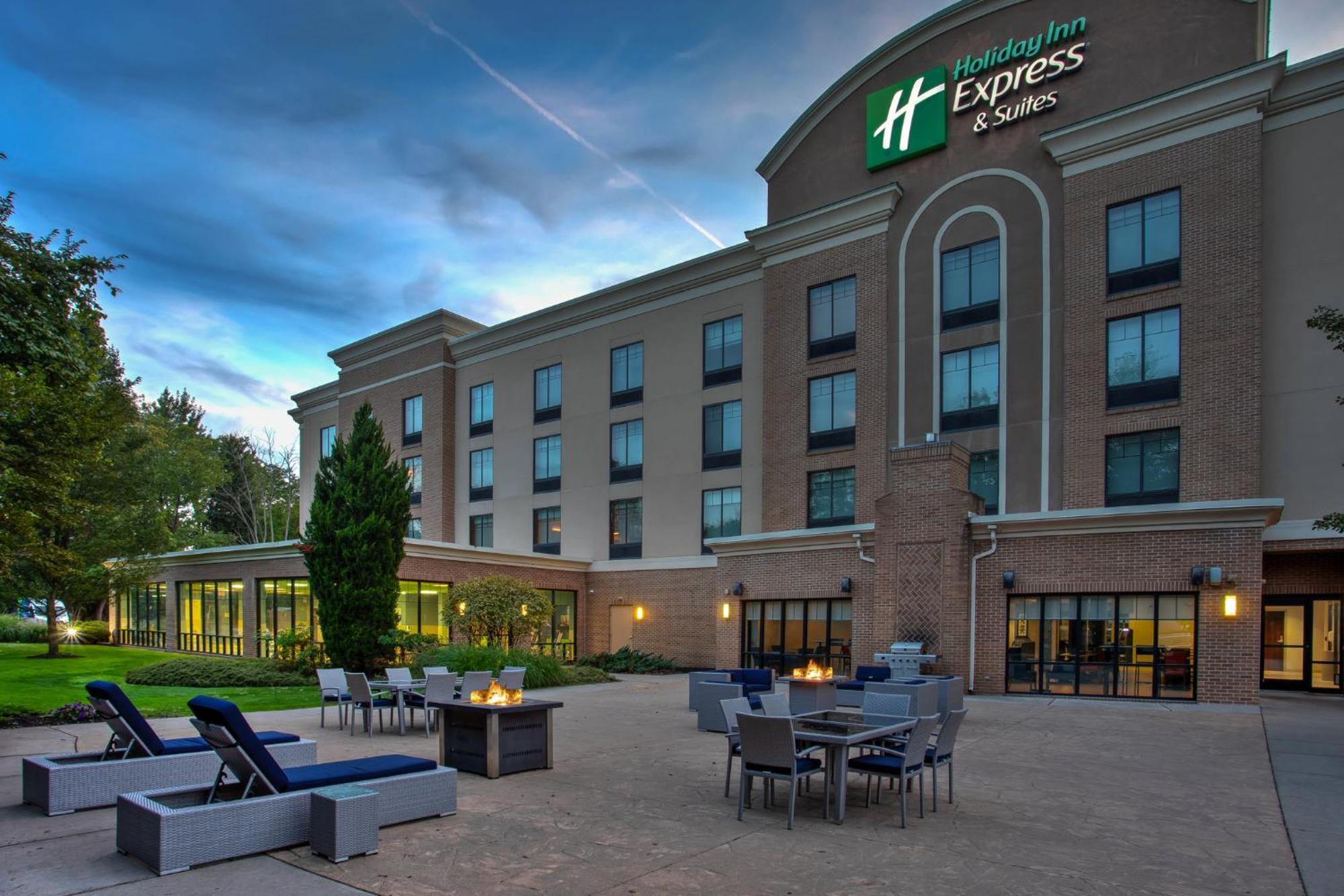 Holiday Inn Express Hotel & Suites Rochester Webster By Ihg Екстериор снимка