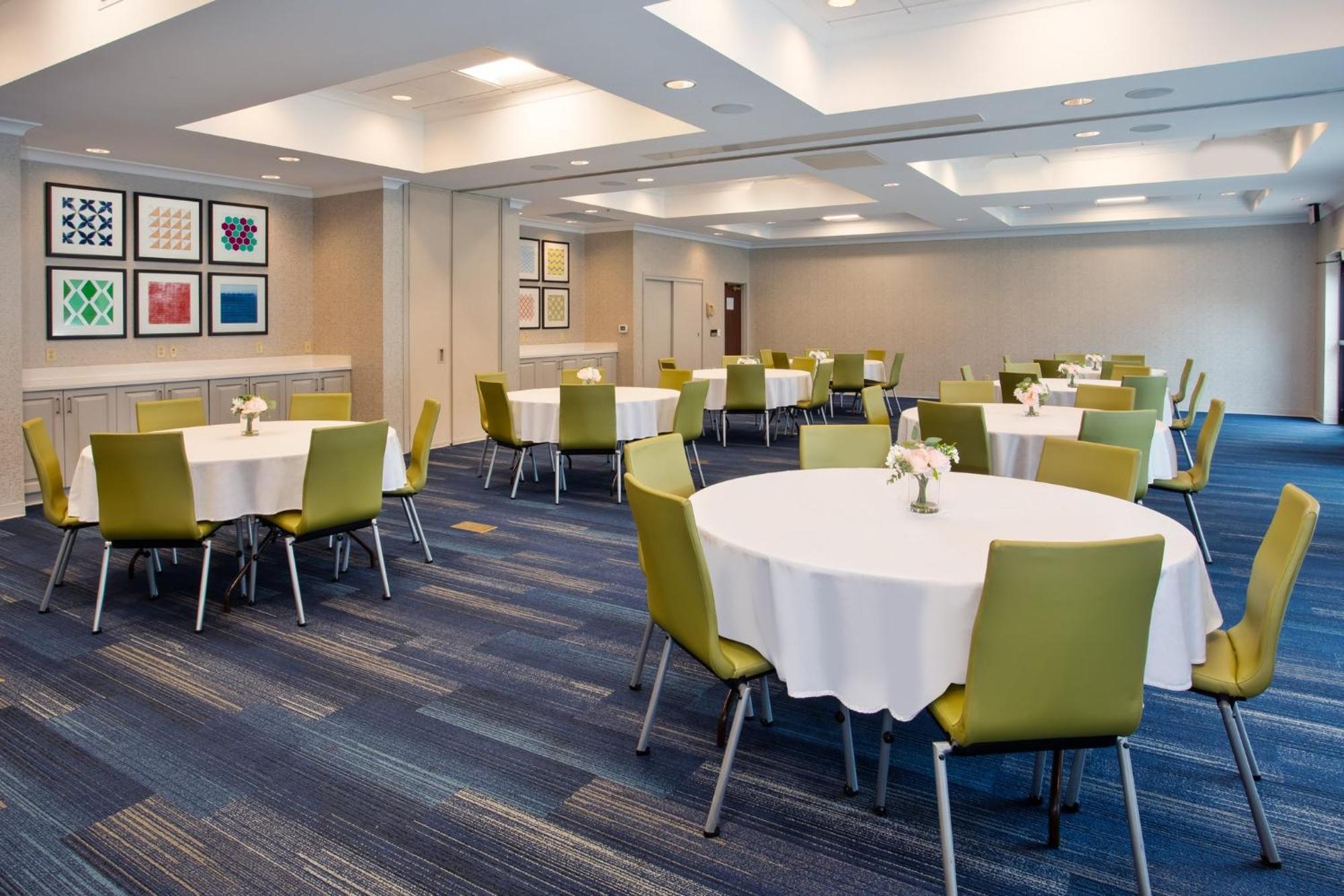 Holiday Inn Express Hotel & Suites Rochester Webster By Ihg Екстериор снимка