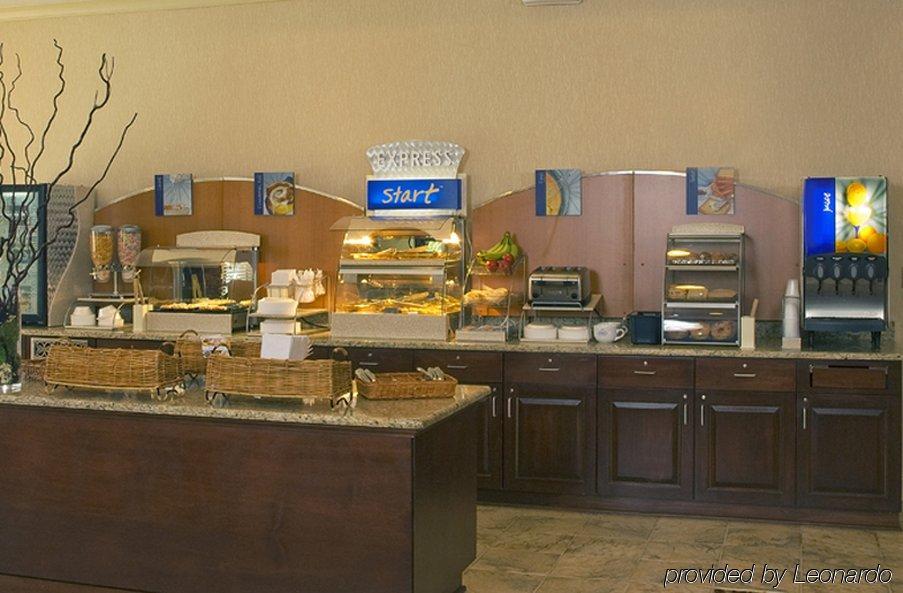 Holiday Inn Express Hotel & Suites Rochester Webster By Ihg Ресторант снимка