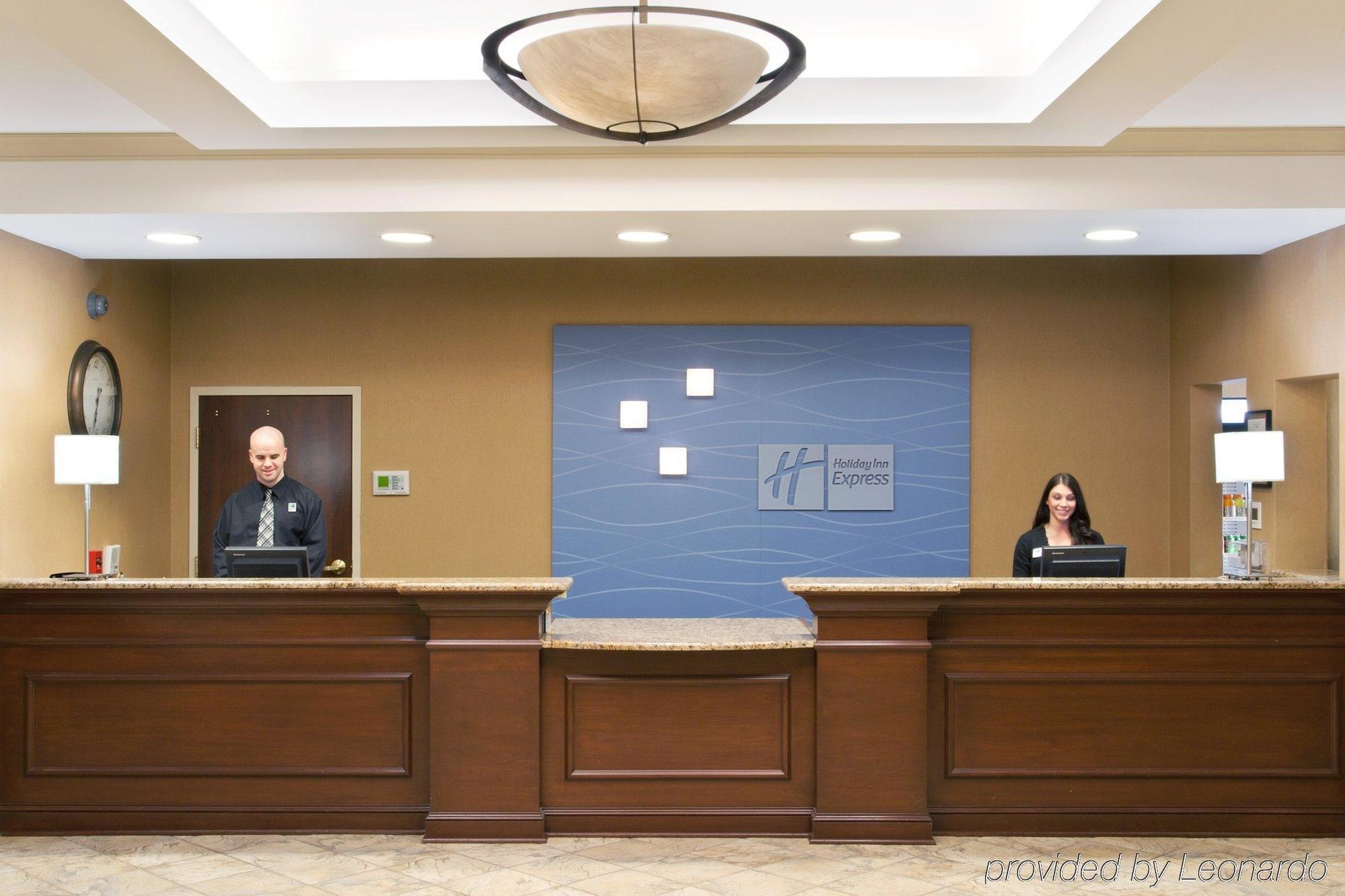 Holiday Inn Express Hotel & Suites Rochester Webster By Ihg Екстериор снимка