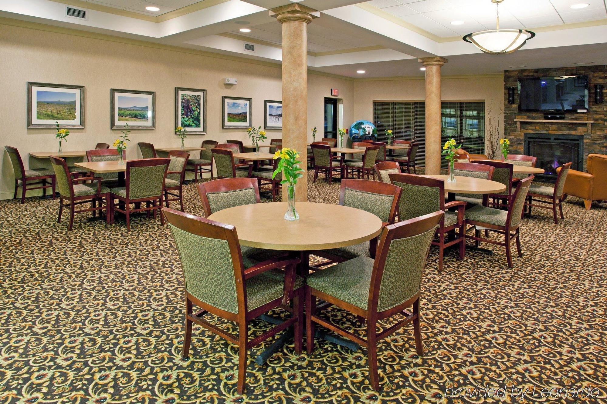 Holiday Inn Express Hotel & Suites Rochester Webster By Ihg Екстериор снимка