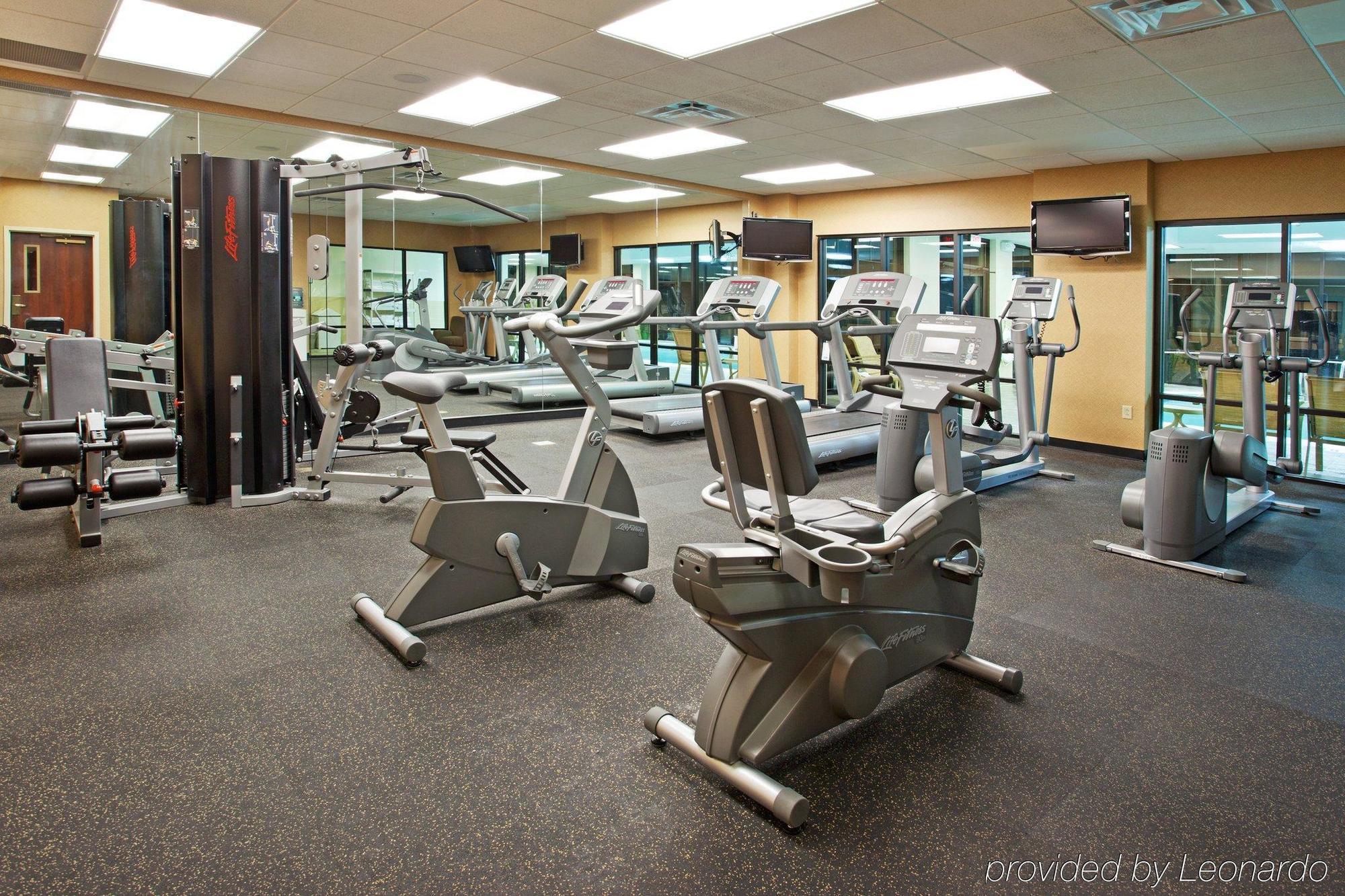 Holiday Inn Express Hotel & Suites Rochester Webster By Ihg Екстериор снимка